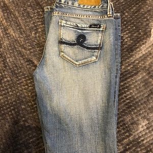 Seven7 Jeans